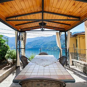Casa Di Momo Carate Urio
